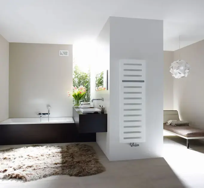 Zehnder Metropolitan Bar – Radiateur de salle de bains 154×50 cm, droit, raccord central 5 cm, laqué blanc MEP-150-050