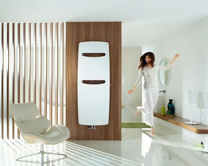 Zehnder Vitalo Spa – Radiateur de salle de bains 150×49 cm, droit, raccord central 5 cm, laqué blanc VIT-150-050