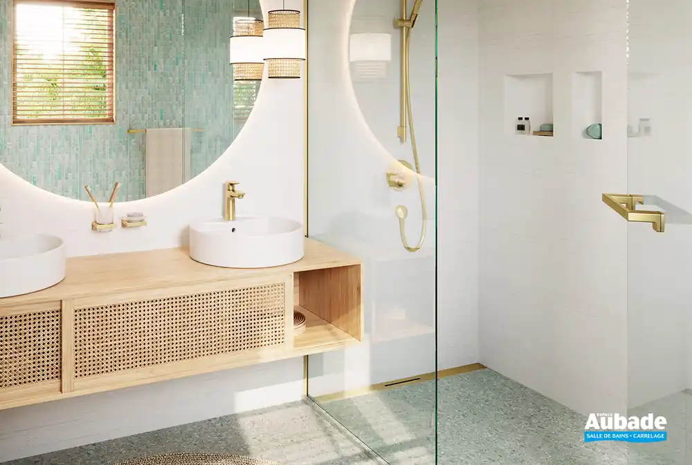 Caniveau de douche minimaliste et discret RainDrain d’Hansgrohe